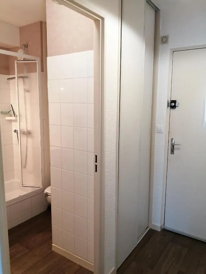 Apartment Appartement Meuble 1 Etoile - Tourisme Tout Confort - Cures Et Courts Sejours - Les Mascareignes France